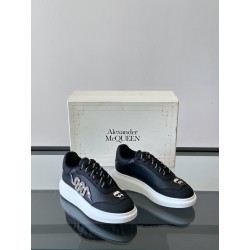 Alexander McQueen 스니커즈 Black