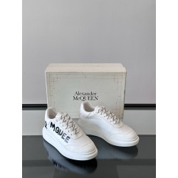 Alexander McQueen 스니커즈 White