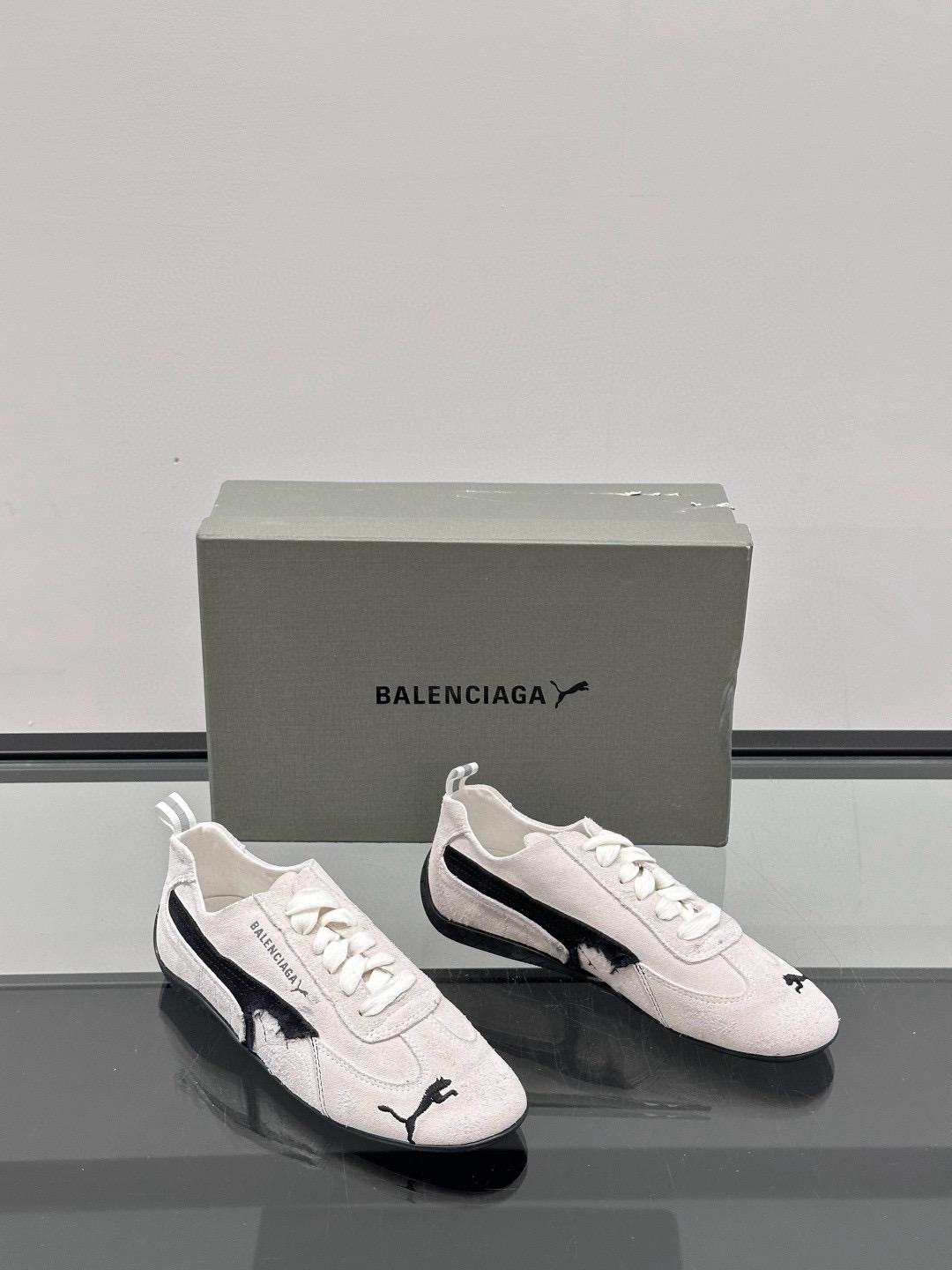 발렌시아가 Balenciaga x Puma 스니커즈
