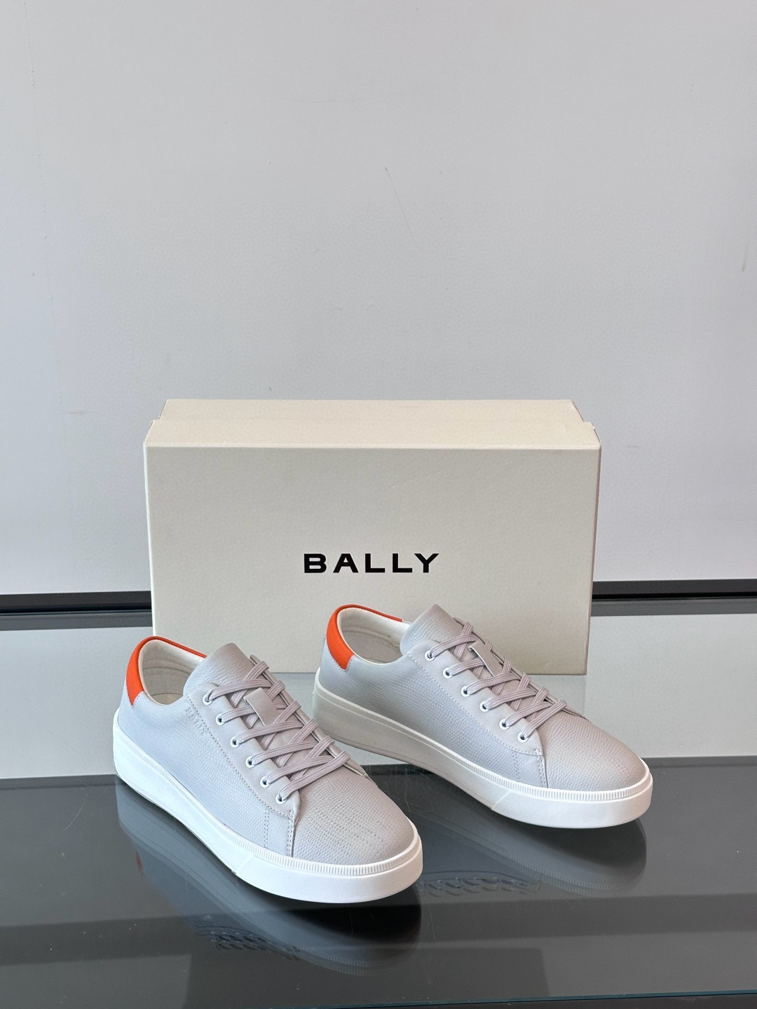 발리 Bally 스니커즈