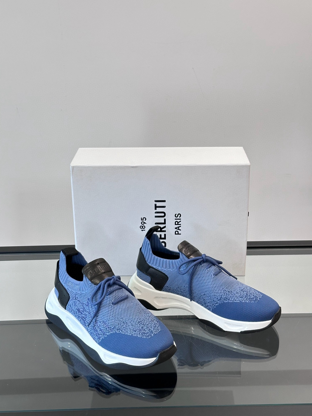 벨루티 Berluti Shadow 스니커즈