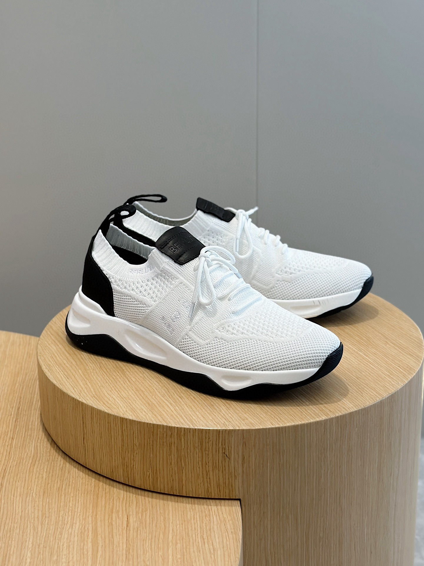 벨루티 Berluti Shadow 스니커즈