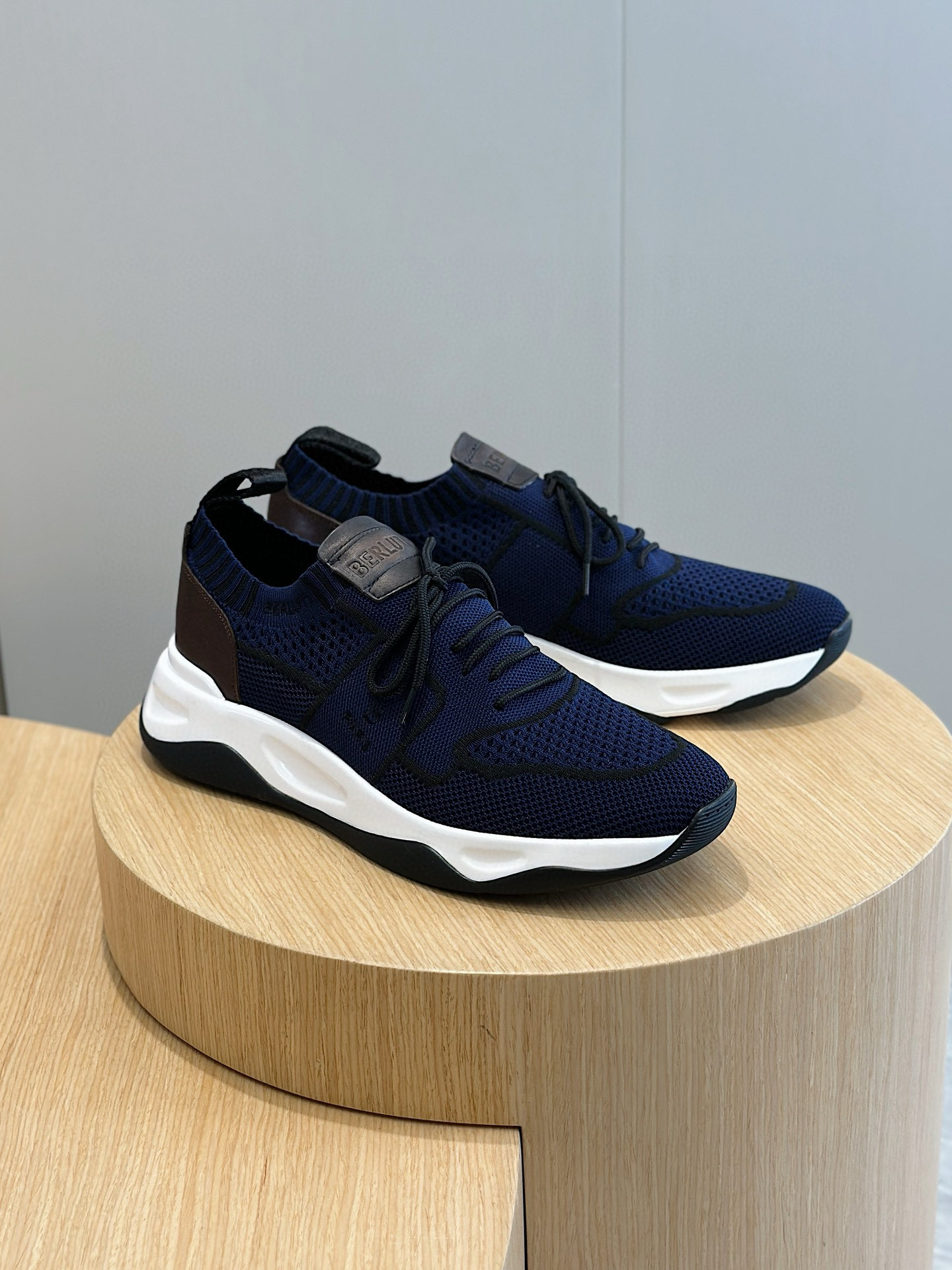 벨루티 Berluti Shadow 스니커즈