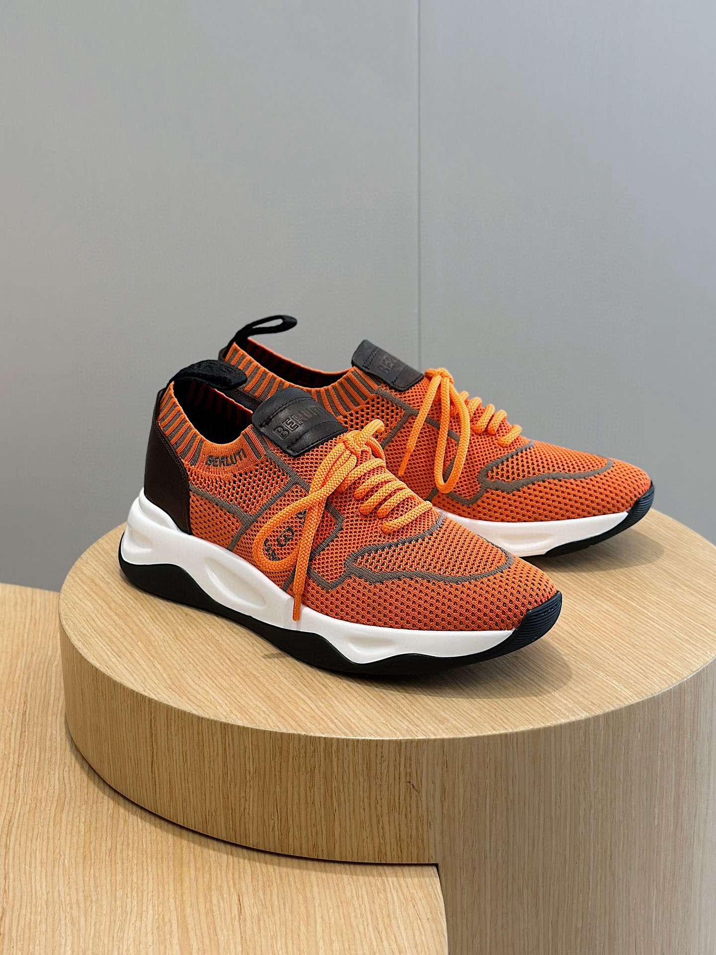 벨루티 Berluti Shadow 스니커즈