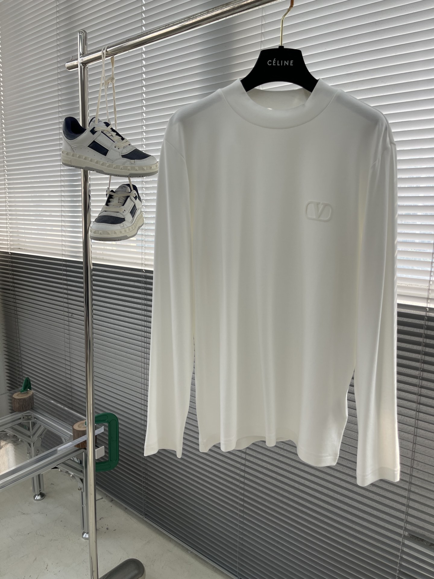 발렌티노 Valentino 긴팔 티셔츠