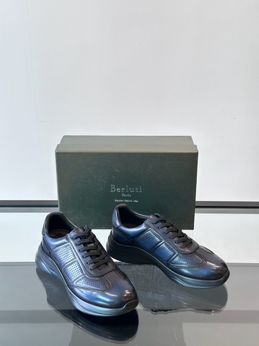 벨루티 Berluti 스니커즈