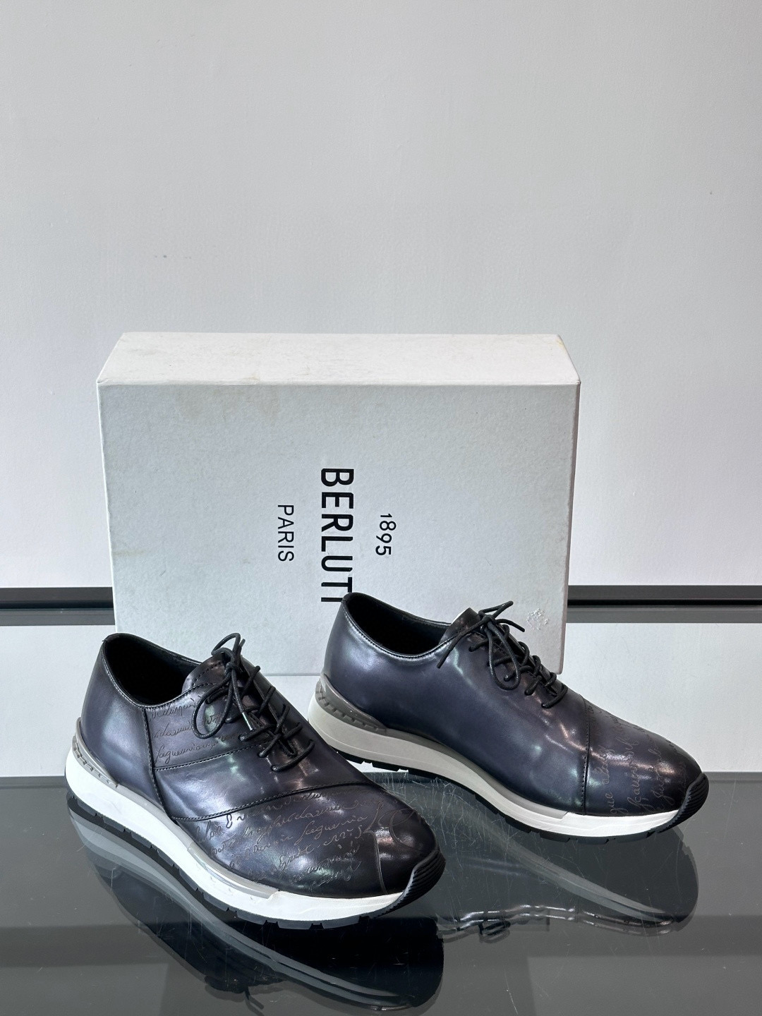 벨루티 Berluti 스니커즈