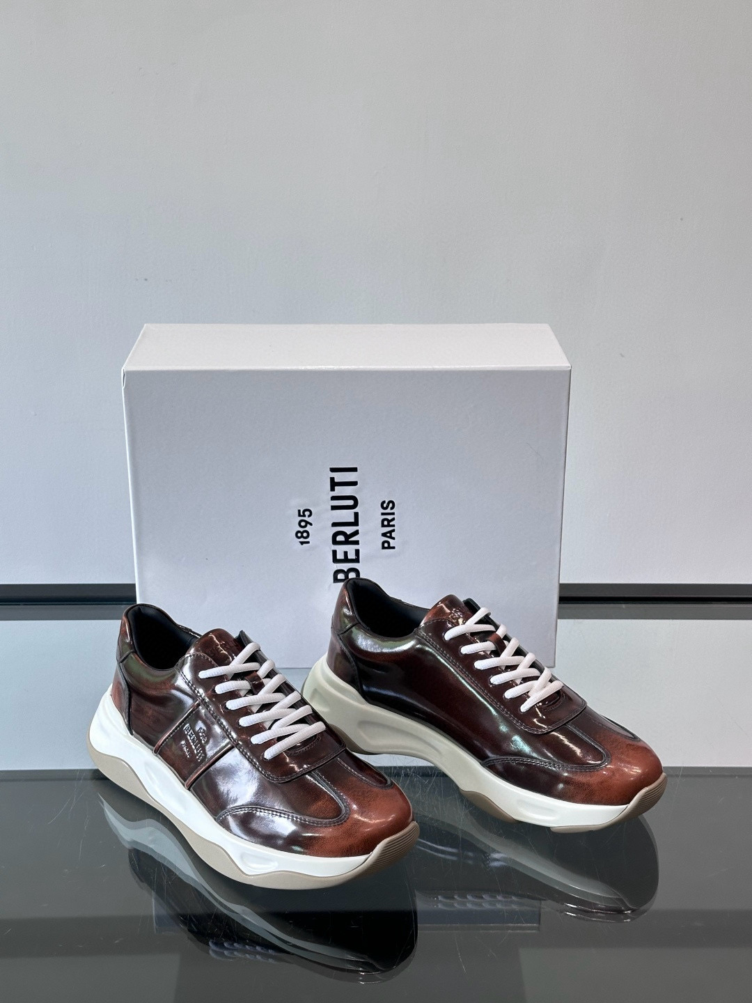 벨루티 Berluti 스니커즈