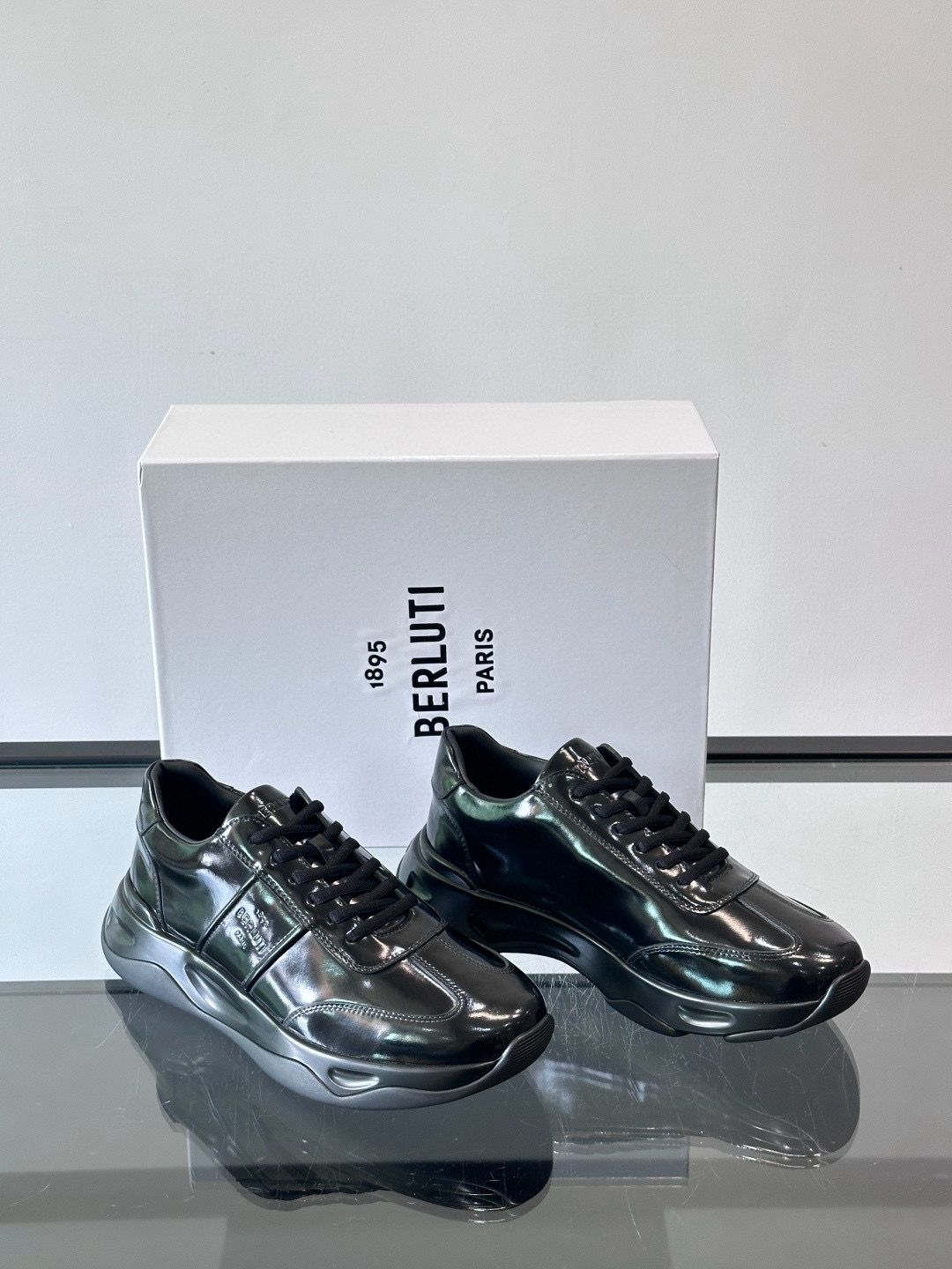 벨루티 Berluti 스니커즈