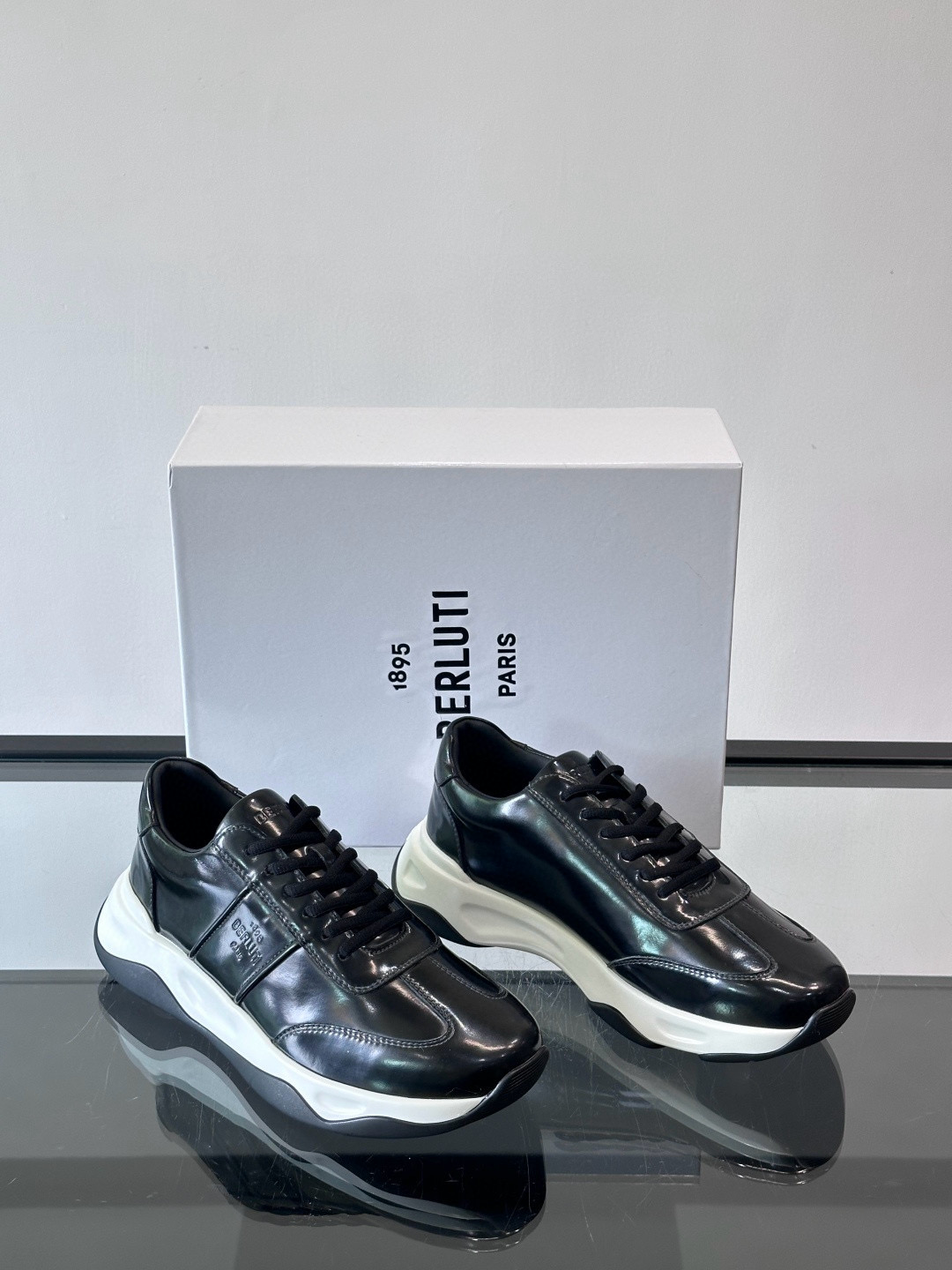 벨루티 Berluti 스니커즈