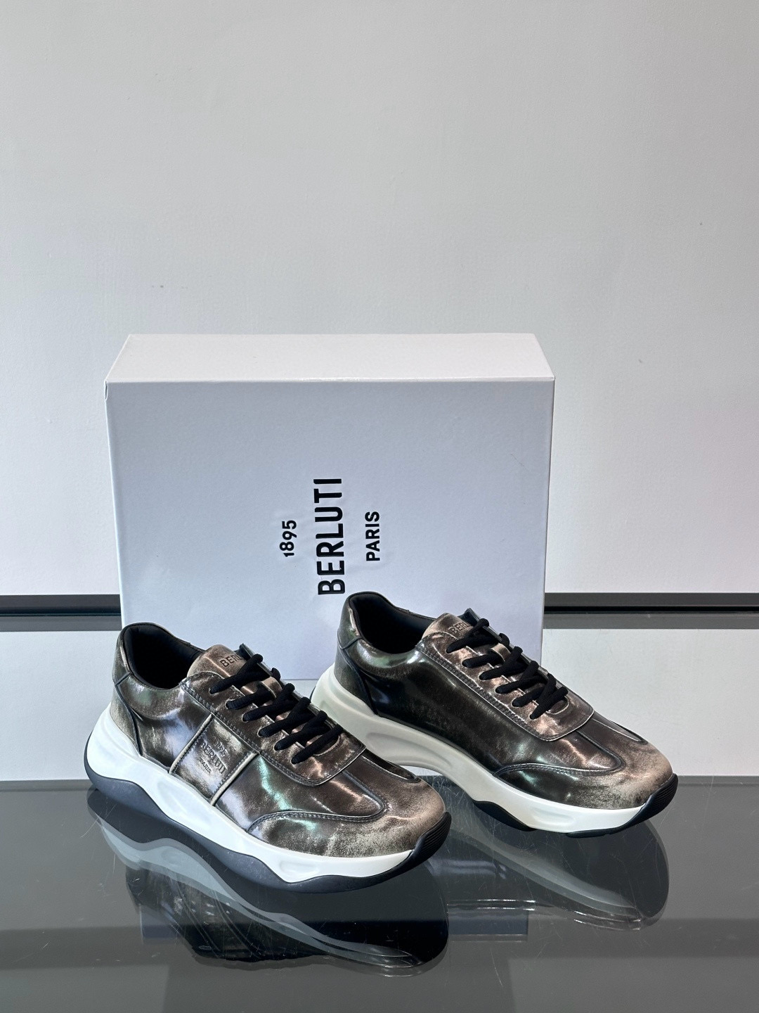 벨루티 Berluti 스니커즈