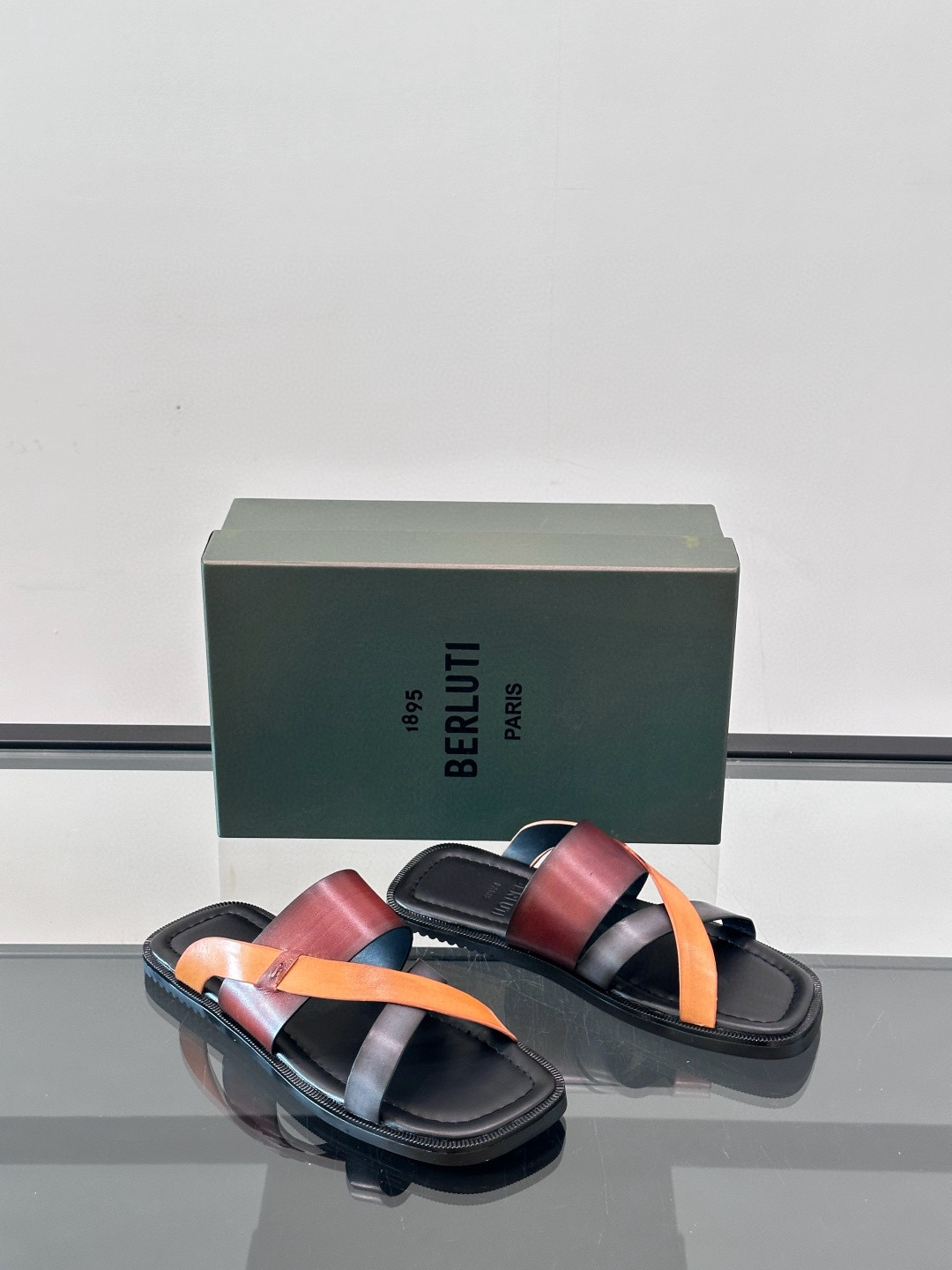 벨루티 Berluti 슬리퍼