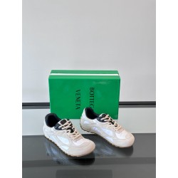 보테가 베네타 Bottega Veneta Orbit 스니커즈