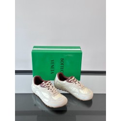 보테가 베네타 Bottega Veneta Orbit 스니커즈