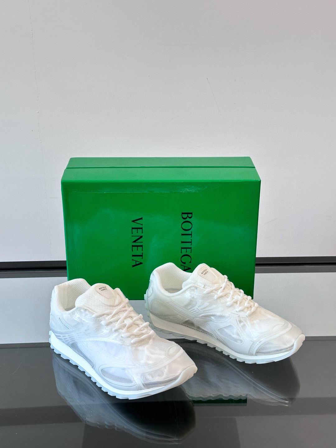 보테가 베네타 Bottega Veneta Orbit 스니커즈