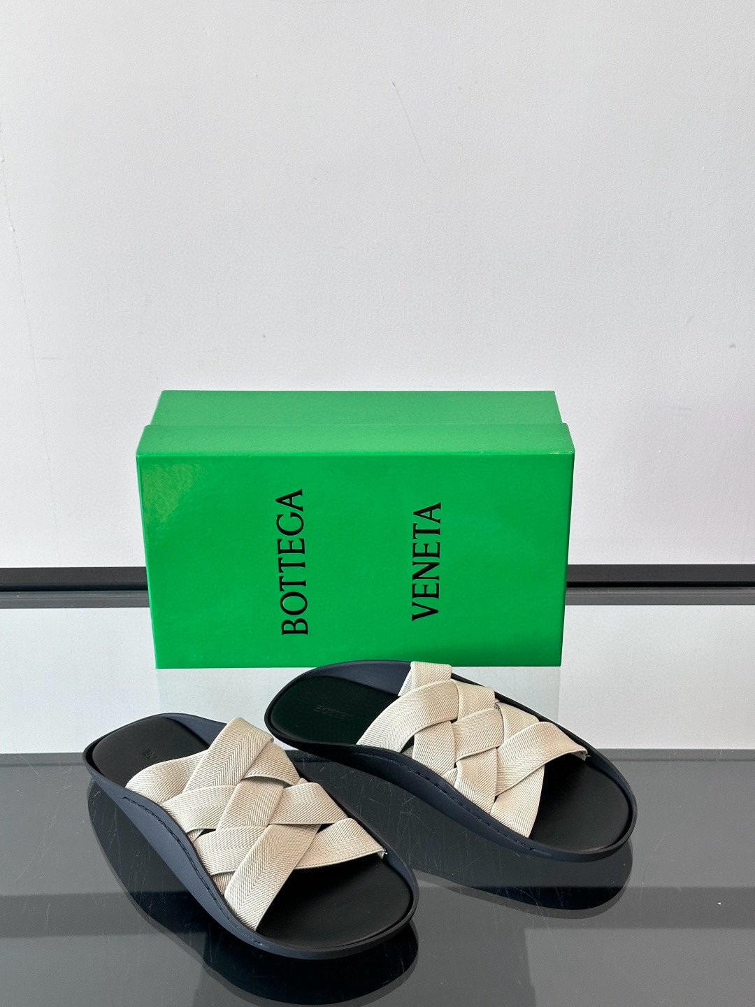 보테가 베네타 Bottega Veneta Sanlon02 슬리퍼