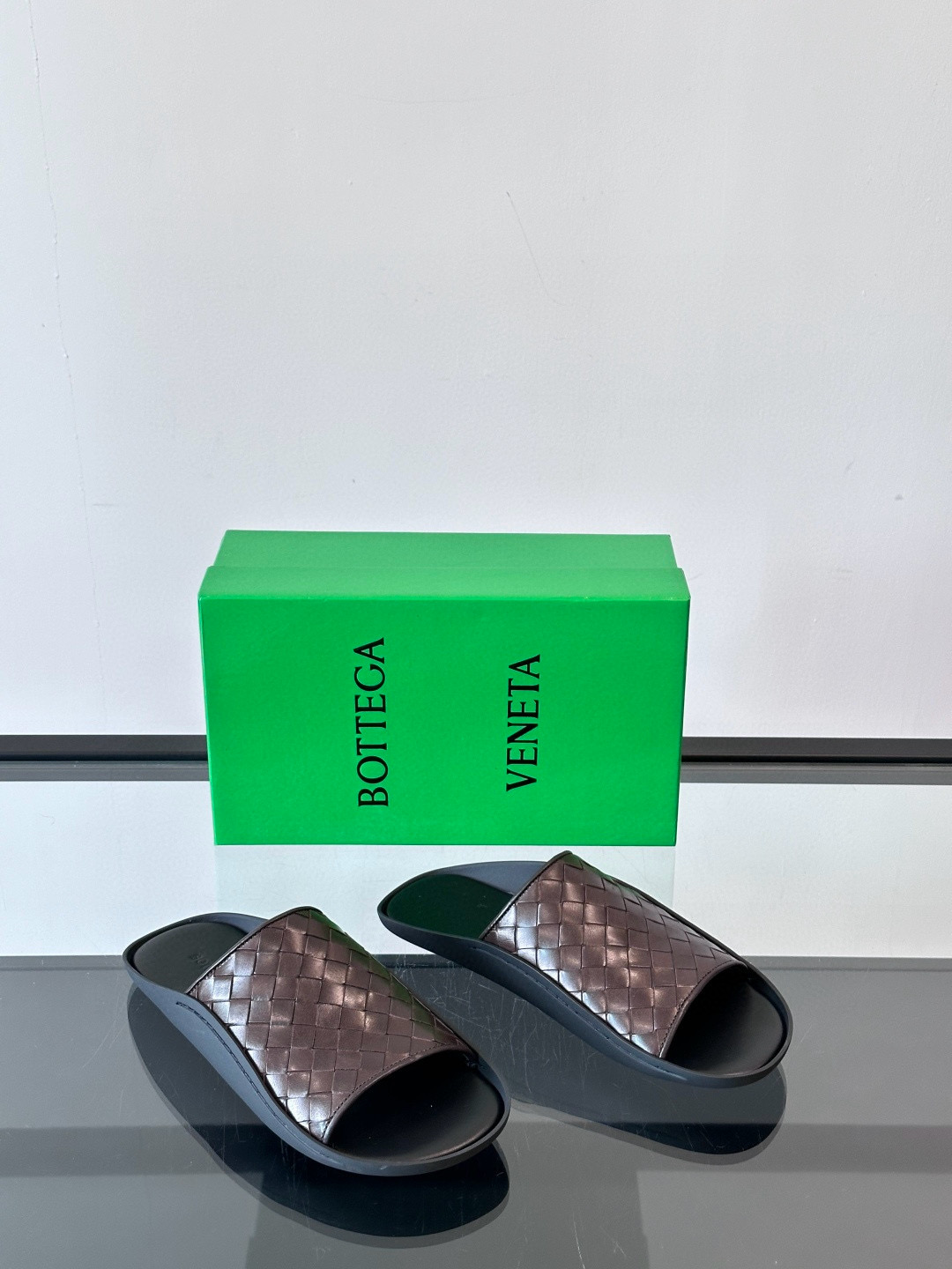 보테가 베네타 Bottega Veneta Sanlon02 슬리퍼