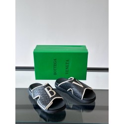 보테가 베네타 Bottega Veneta 슬리퍼