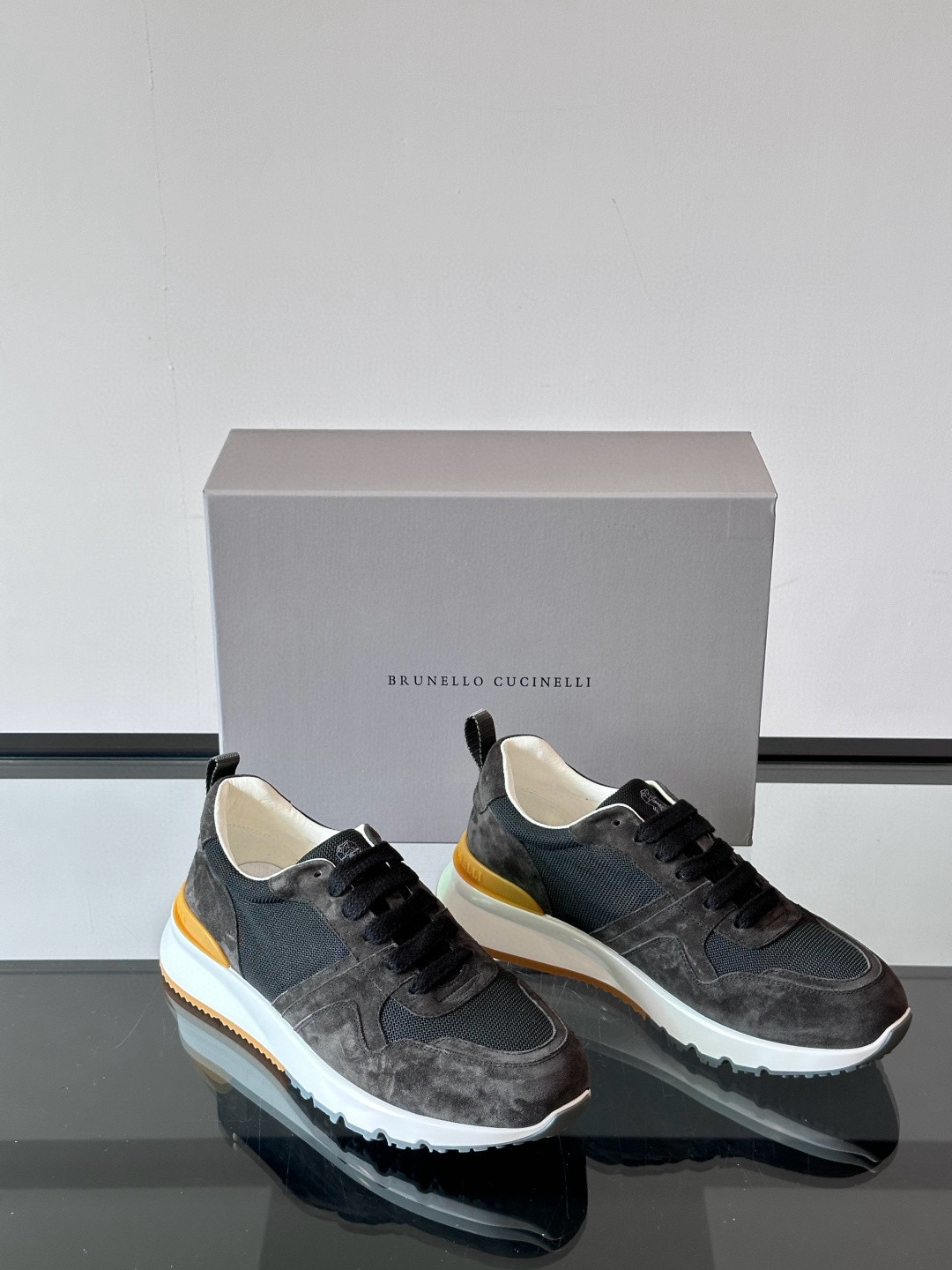 브루넬로 쿠치넬리 Brunello Cucinelli 스니커즈