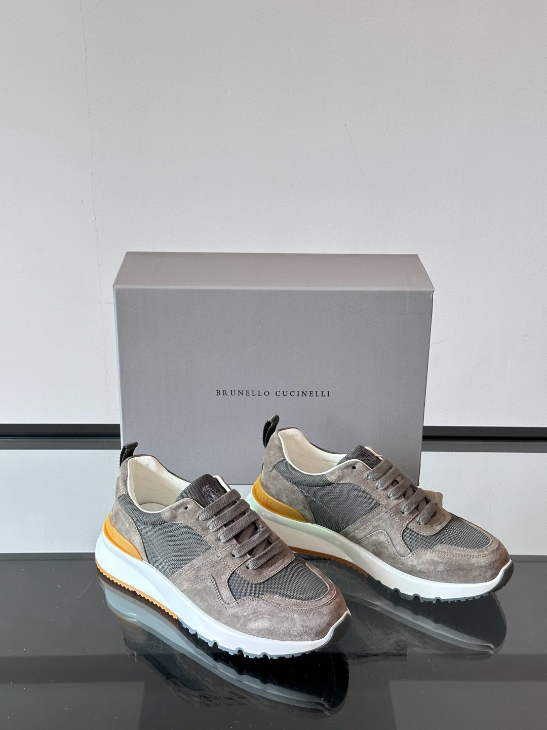 브루넬로 쿠치넬리 Brunello Cucinelli 스니커즈