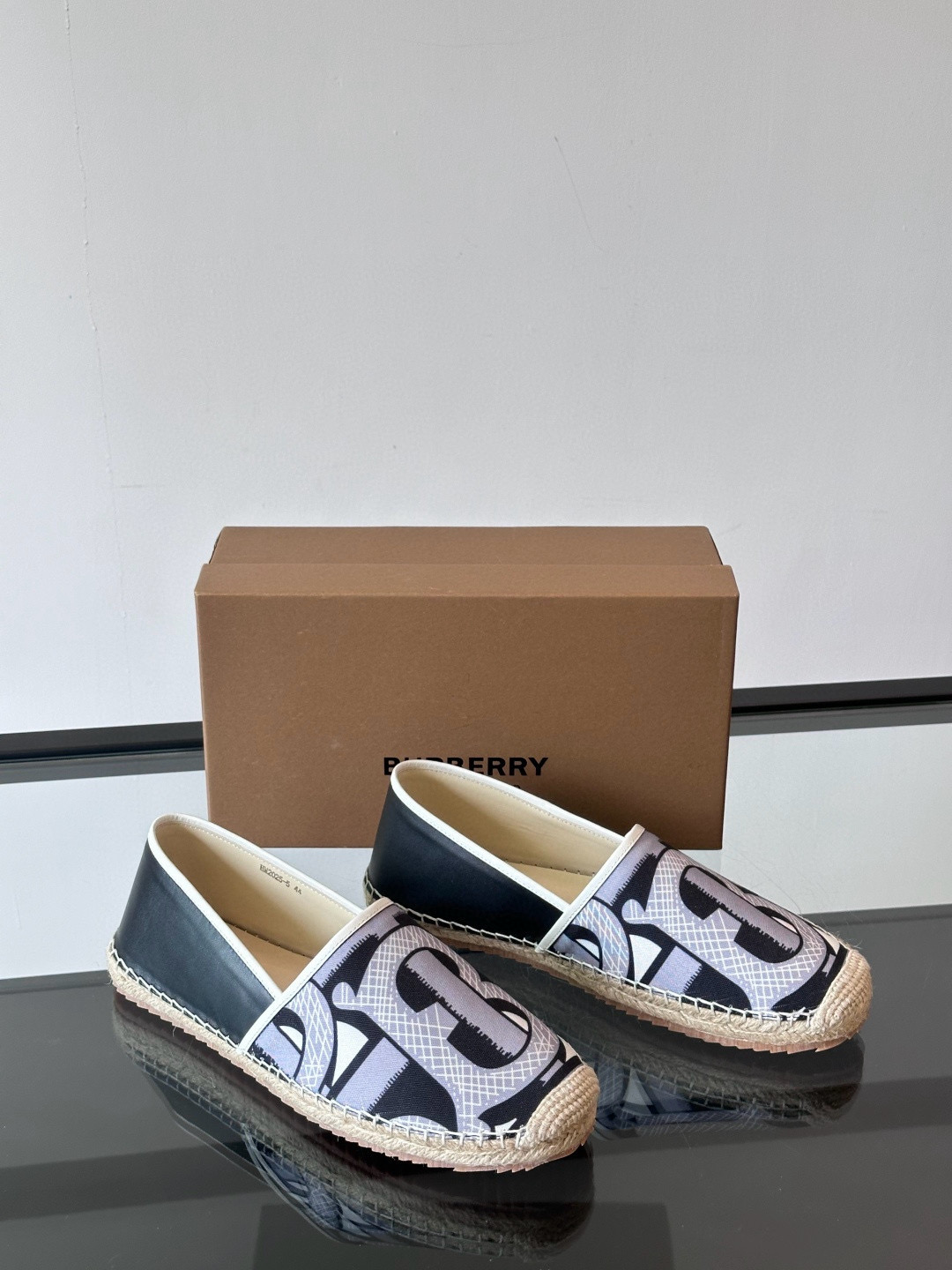 버버리 Burberry 에스파드리유