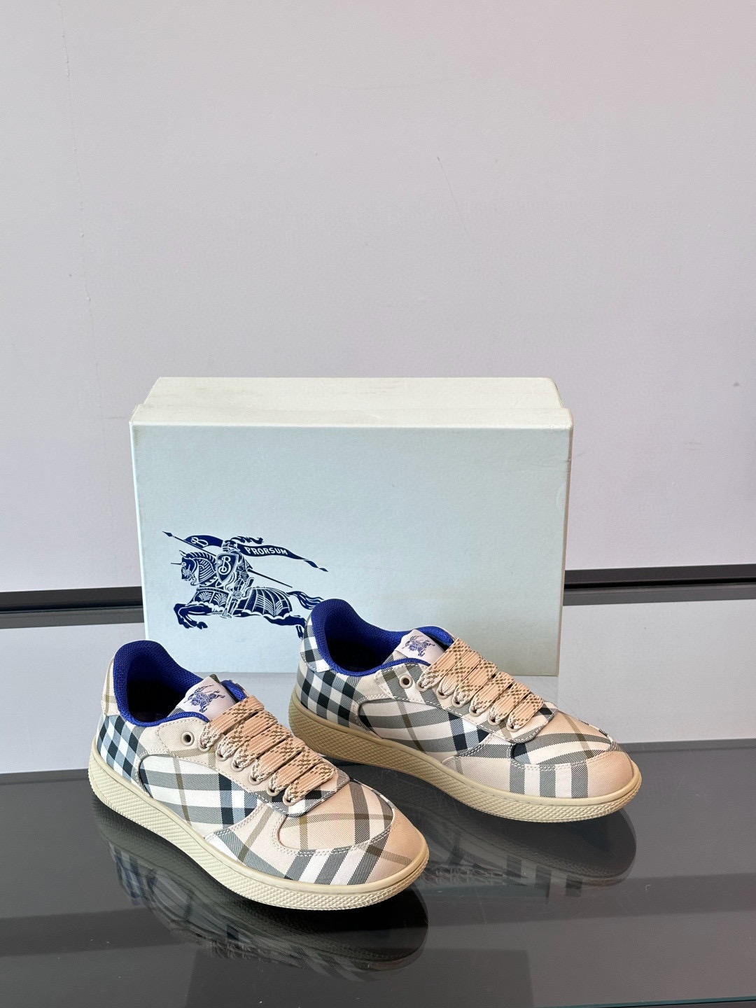 버버리 Burberry Terrace 스니커즈