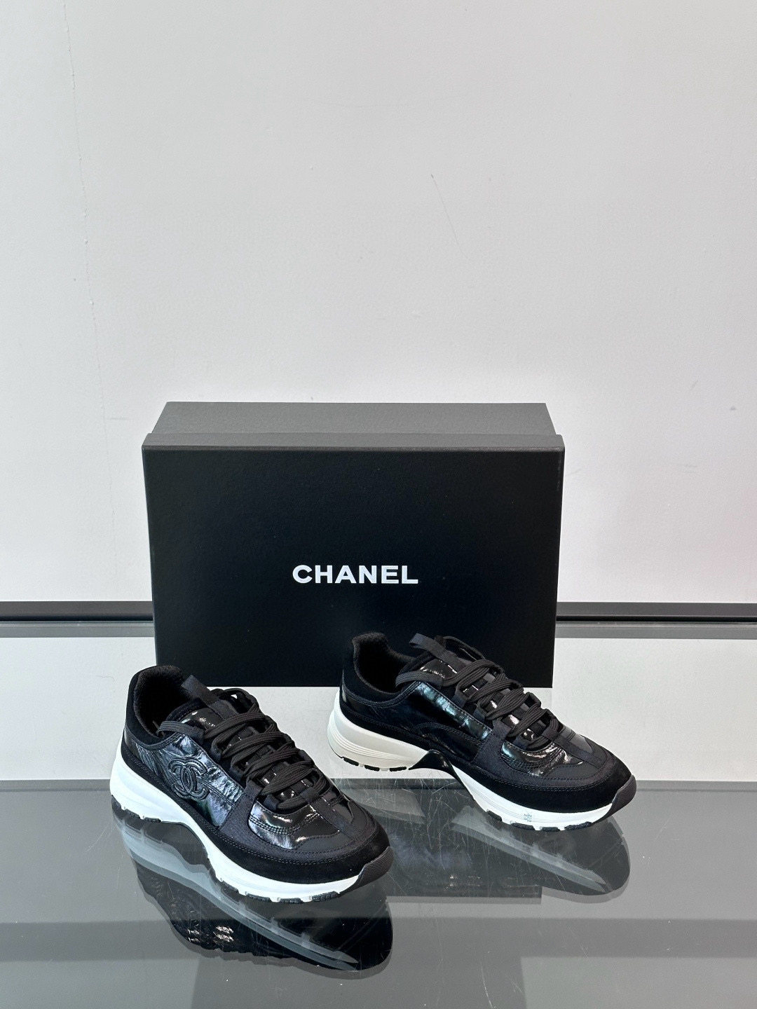 샤넬 CHANEL 스니커즈