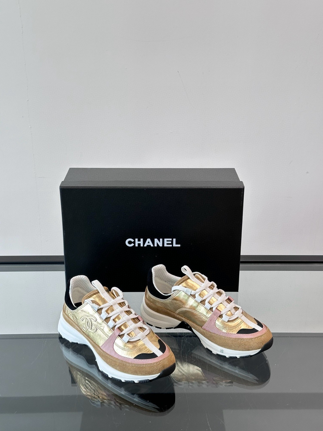 샤넬 CHANEL 스니커즈