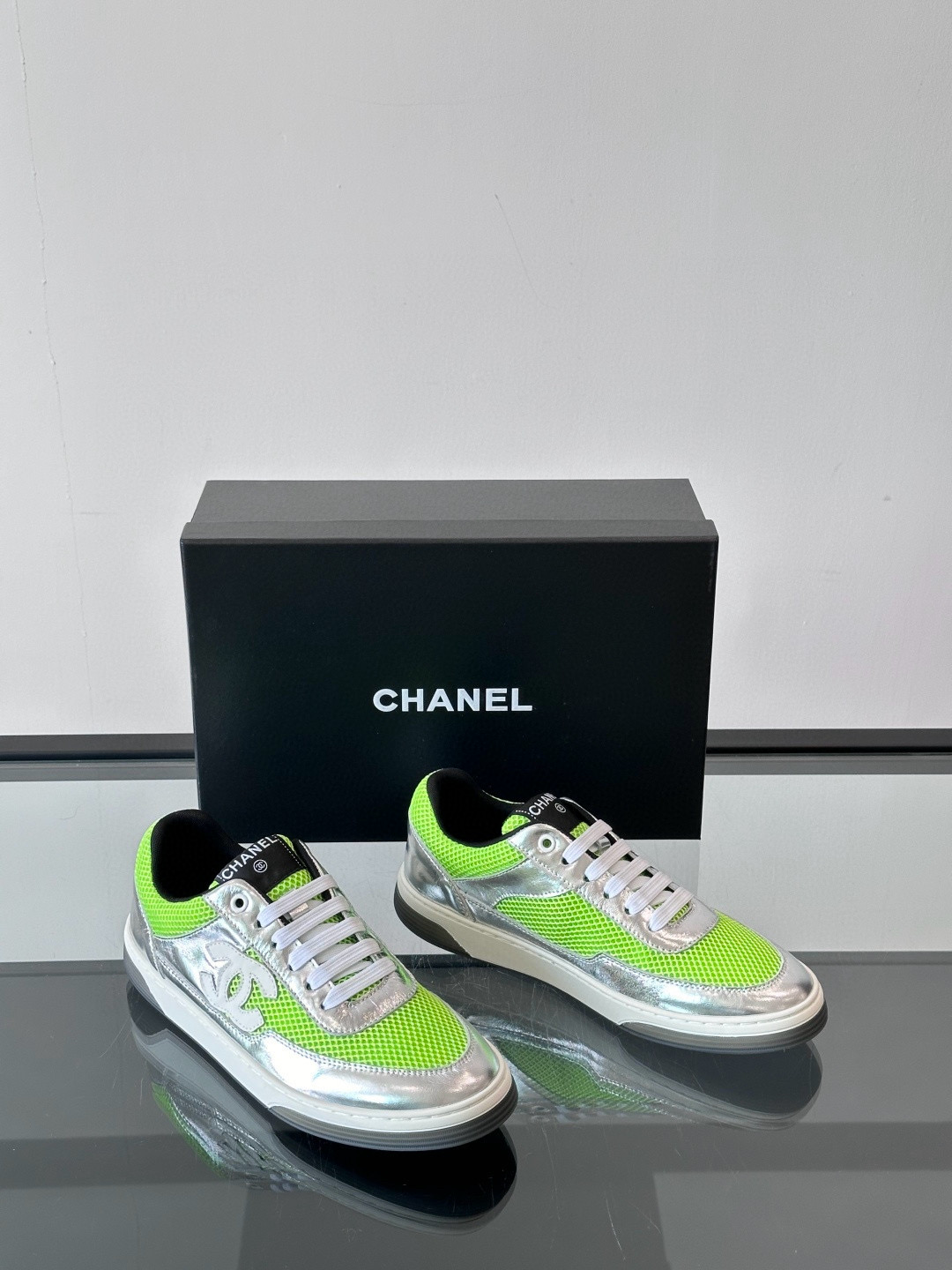 샤넬 CHANEL 스니커즈