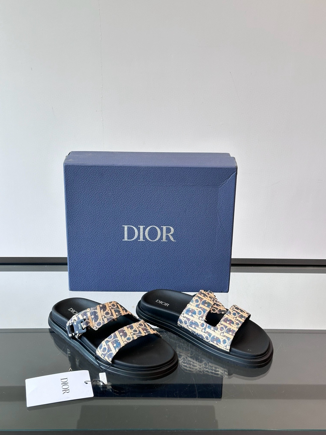 디올 Dior Aque 슬리퍼