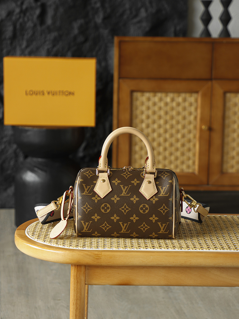 【AS】루이비통 Louis Vuitton M46234 Speedy Bandouliere 20 Monogram Black 20.5cm