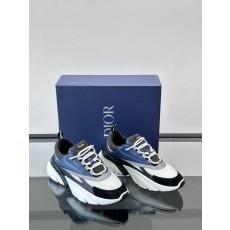 디올 Dior B22 스니커즈