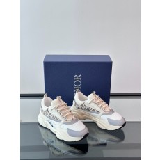 디올 Dior B22 스니커즈