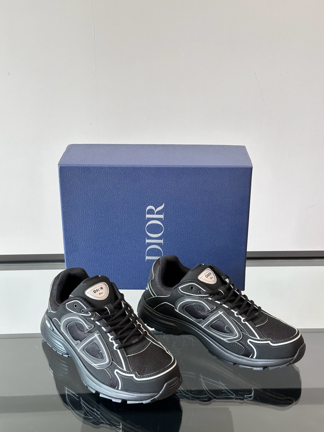 디올 Dior B30 스니커즈