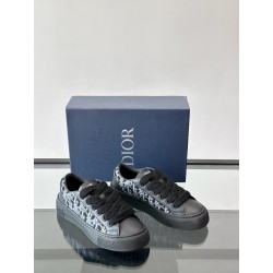 디올 Dior B33 스니커즈