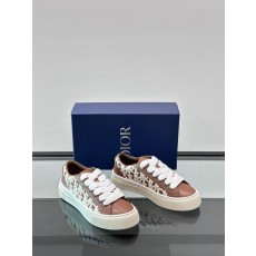 디올 Dior B33 스니커즈