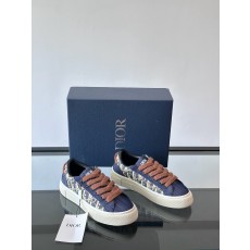 디올 Dior B33 스니커즈