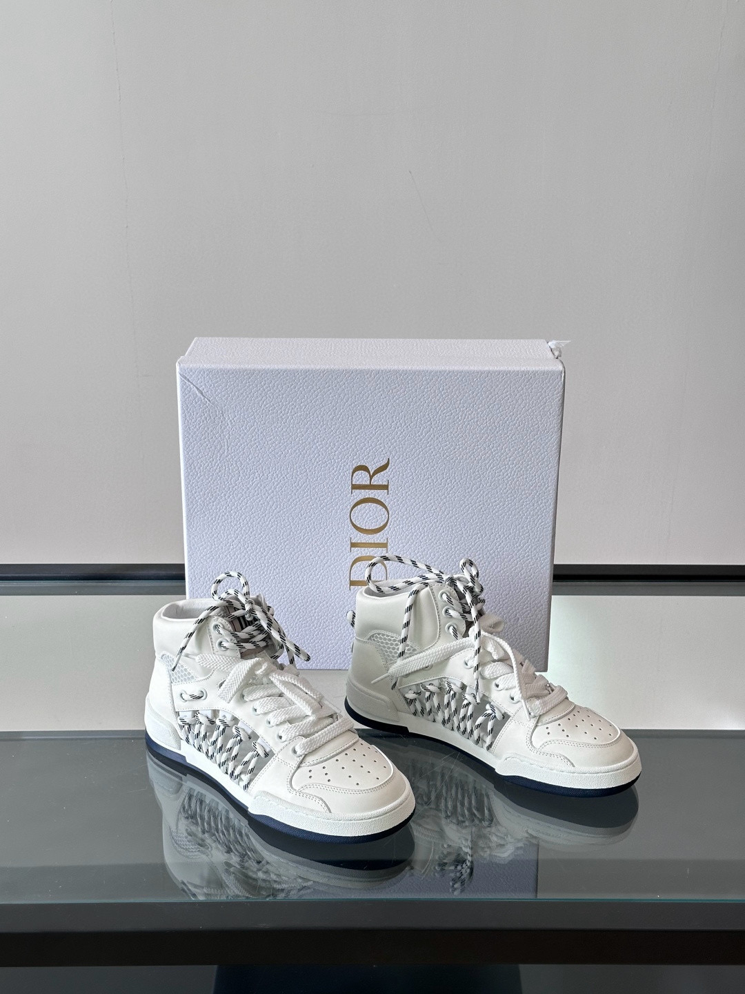 디올 Dior Christian Dior First 스니커즈