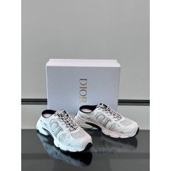 디올 Dior Chrono 스니커즈