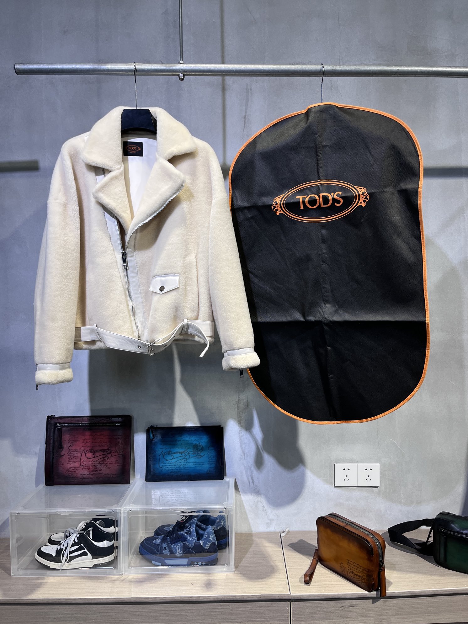 토즈 TOD'S 레더 재킷