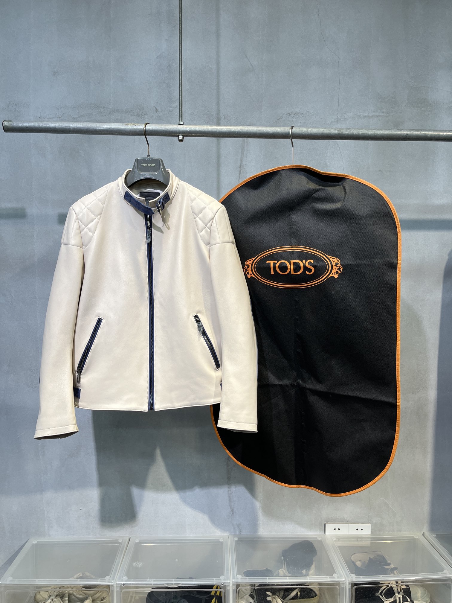 토즈 TOD'S 레더 재킷