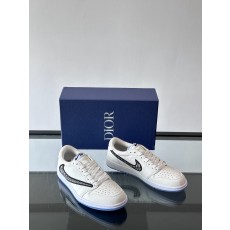 디올 Dior x Nike 스니커즈