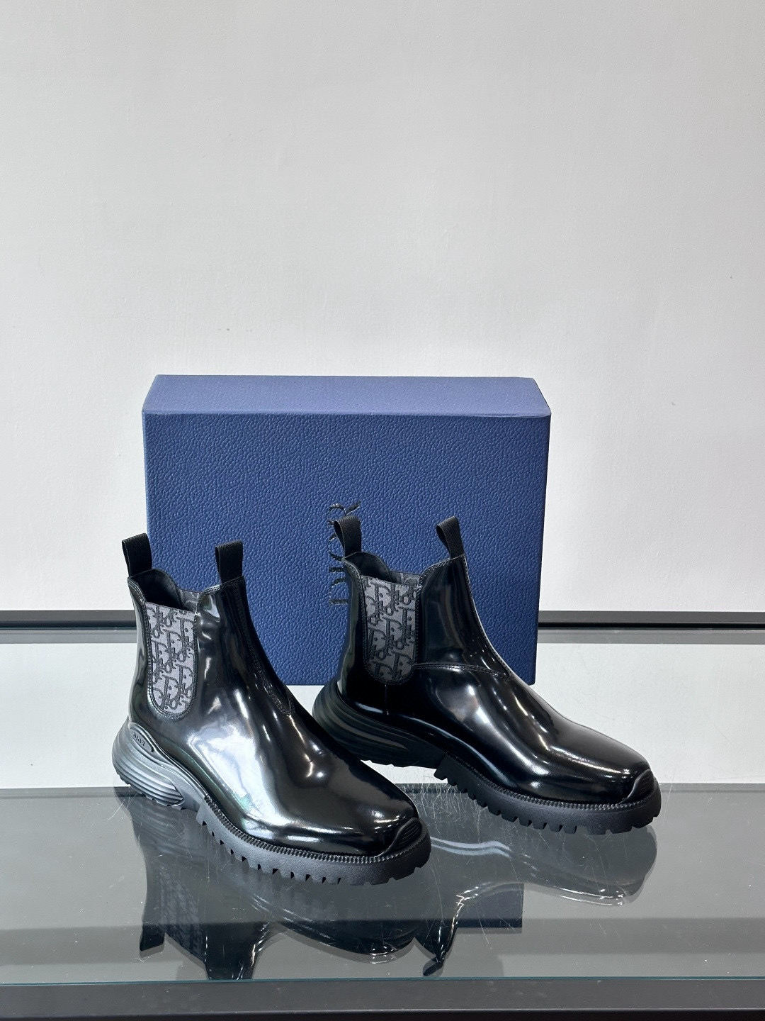 디올 Dior 앵클 부츠