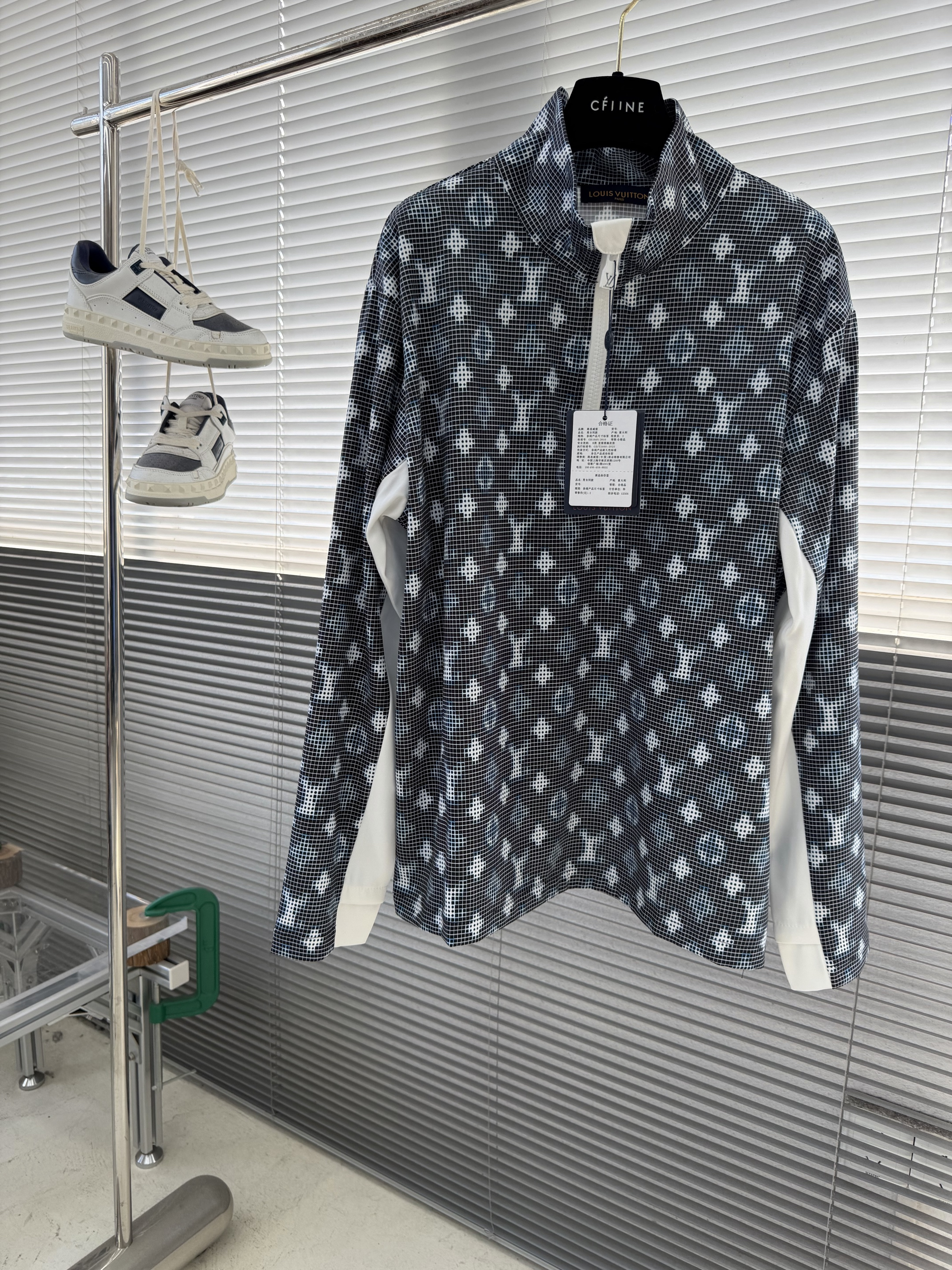 루이비통 Louis Vuitton 맨투맨 집업