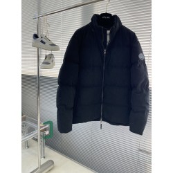 버버리 Burberry 다운재킷.