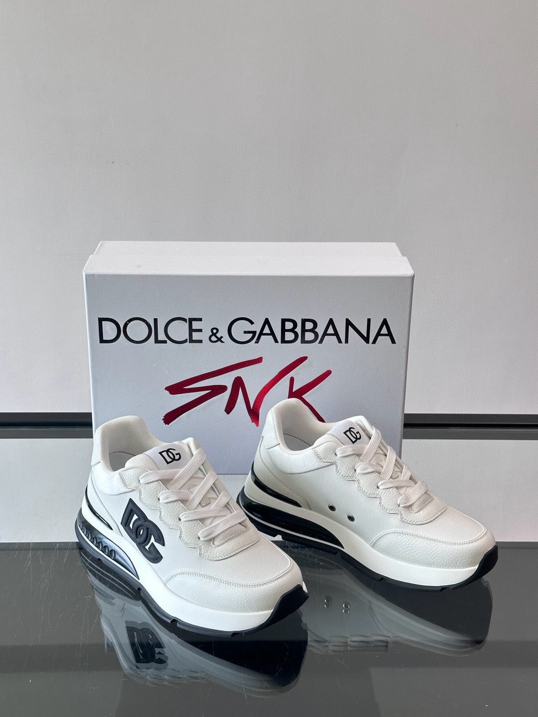 돌체앤가바나 Dolce&Gabbana 스니커즈