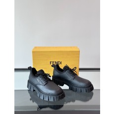 펜디 Fendi Force 스니커즈