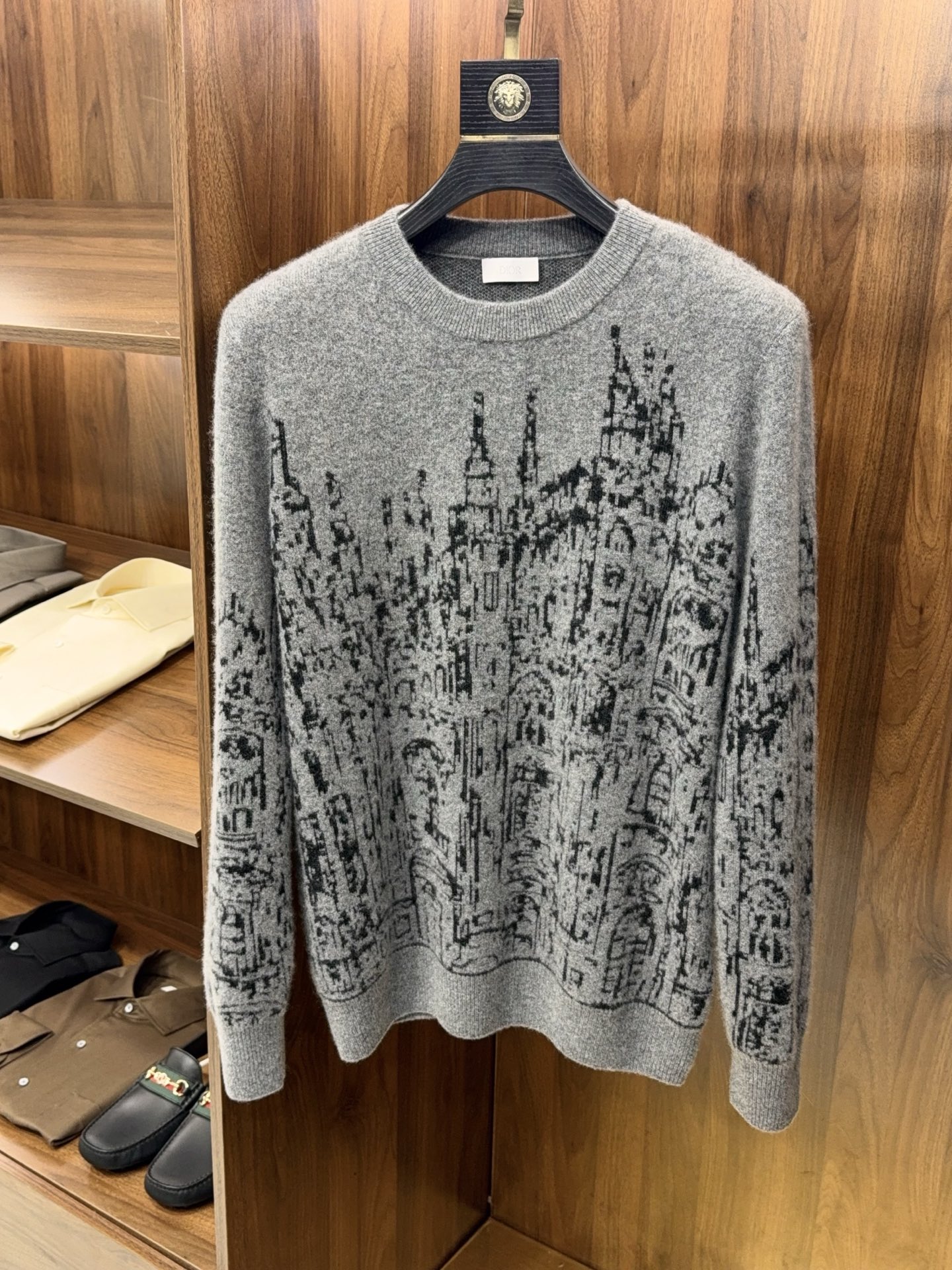 디올 Dior 스웨터