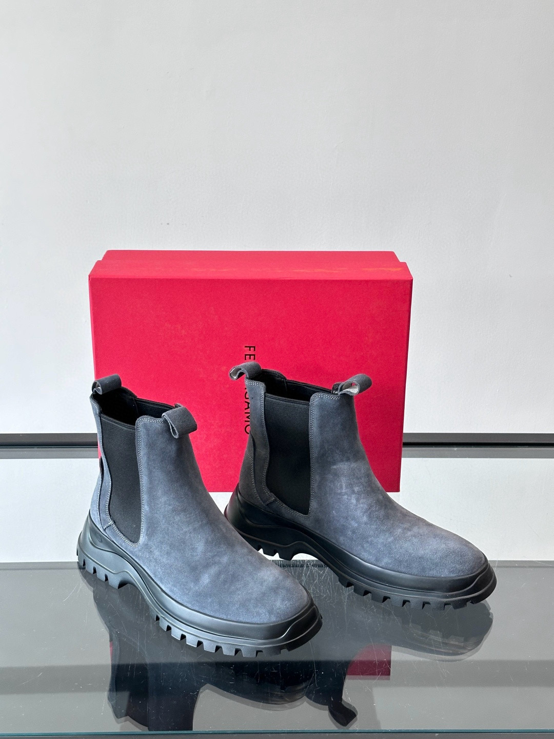 살바토레 페라가모 Salvatore Ferragamo 앵클 부츠