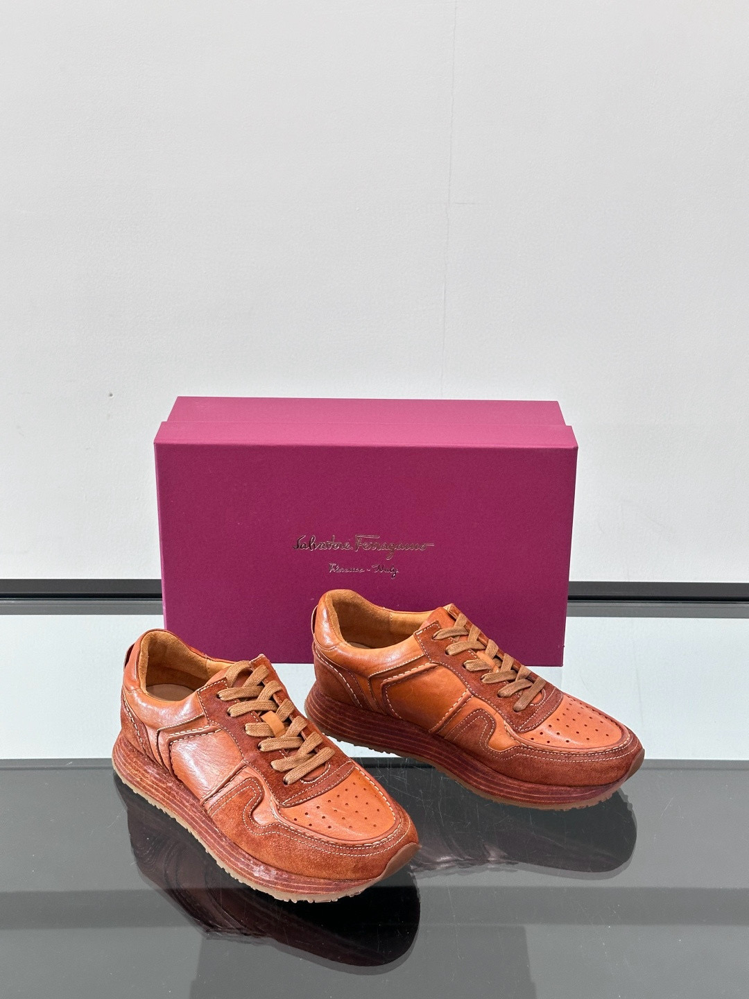 살바토레 페라가모 Salvatore Ferragamo 스니커즈